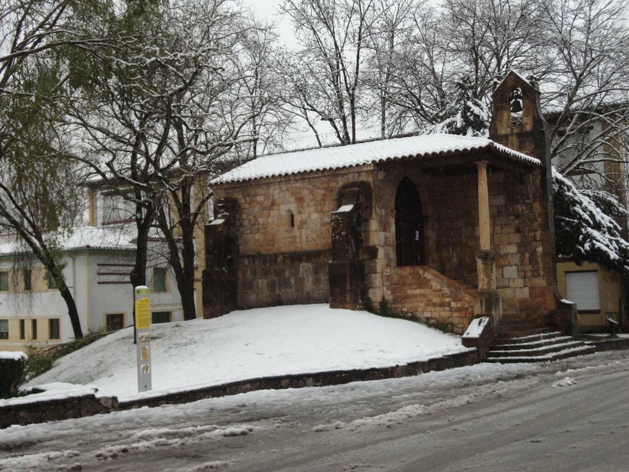 Casa Elena Cangas De Onis Con Wifi Y Parking Gratuito Exterior photo